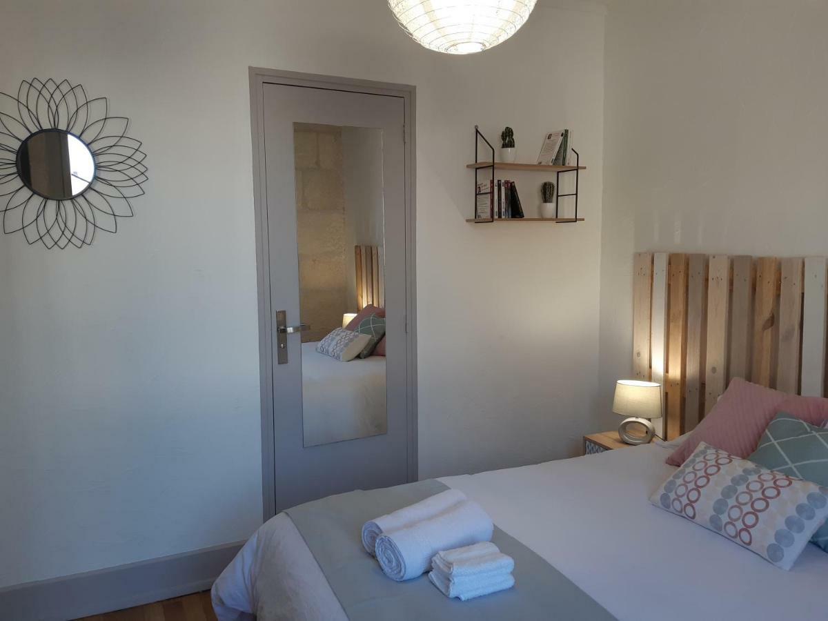 Le Vaillant, Appartement T2, Proche Gare, Hyper-Centre Et Marais, 1 A 2 Personnes, Wifi Bourges Exterior foto